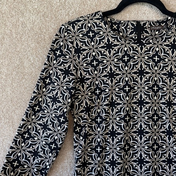 J. McLaughlin Dresses & Skirts - J McLaughlin Catalina Cloth Dress Size XS Geometric Sheath‎ Modest Business